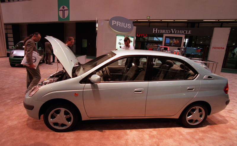 The original Prius. (Photo: Bob Carey/Los Angeles Times via Getty Images)